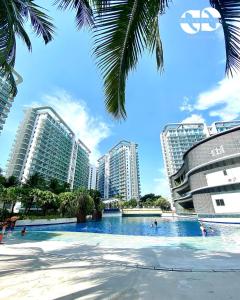 Πισίνα στο ή κοντά στο Duke & Dahlia Staycation