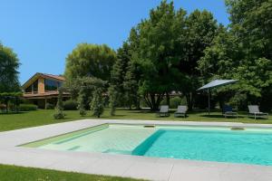 Πισίνα στο ή κοντά στο Hotel Capolago