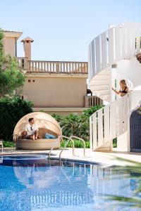 Бассейн в Hotel Villa Chiquita - Adults Only - Over 12 или поблизости