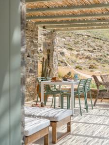 Galeriebild der Unterkunft Serifos Dream Houses near the sea in Ganema
