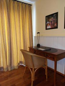 TV a/nebo společenská místnost v ubytování Hotel Goldener Stern
