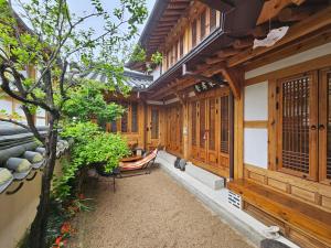 Zahrada ubytování Chaehyodang Hanok Stay