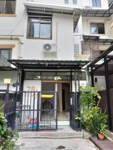 Bygningen som lejligheden ligger i