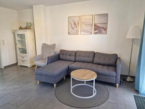 Ein Sitzbereich in der Unterkunft Urlauberdorf Haus 31d
