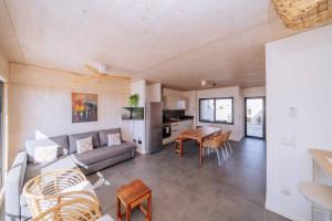 Χώρος καθιστικού στο Fumba Town Private Residences