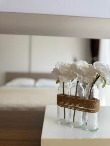 Llit o llits en una habitació de Luxury Central Apartment Volkan