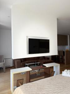 Televisor o centre d'entreteniment de Luxury Central Apartment Volkan