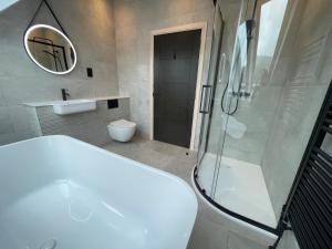 Et badeværelse på Fisherman's Cottage + 8 billeder