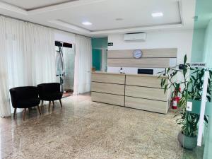 Vstupní hala nebo recepce v ubytování Serrano Hotel