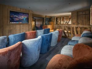 Χώρος καθιστικού στο Chalet Happysnow - OVO Network