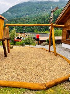 Area giochi per bambini di Feriendorf X-Alp Lodges Ötztal