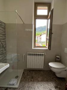 Koupelna v ubytování foresteria ca' mon + 33 fotografií