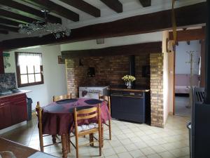 Fotografie z fotogalerie ubytování Au relais de la forêt d'eawy v destinaci Les Grandes-Ventes