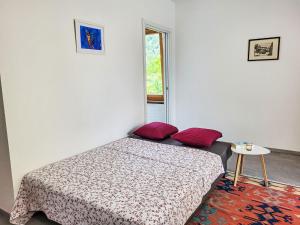 Giường trong phòng chung tại Apartment Appartment sulle Viti by Interhome