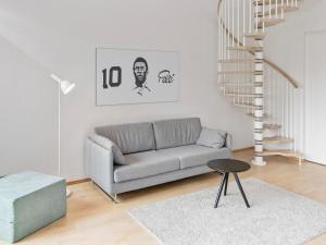 Posezení v ubytování Holiday Home Lomahuoneisto 64 by Interhome