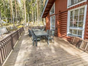 Balkón nebo terasa v ubytování Holiday Home Villa ruhtinas by Interhome