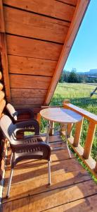 Photo de la galerie de l'établissement Panoramic Bungalow, à Uskoci 50 autres photos