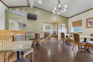 Posezení v ubytování Best Western TimberRidge Inn