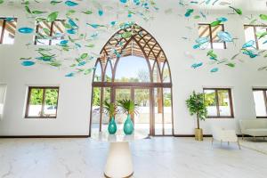 Foto sihtkohas West Bay asuva majutusasutuse Acqua di Mare Resort galeriist