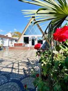 Gallery image of NatureNest A-Frame Cabin in Gabala