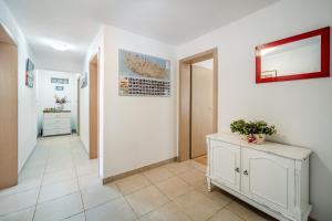 Galeriebild der Unterkunft Holiday Home Sarbunara in Milna