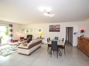 Χώρος καθιστικού στο Holiday Home Douce campagne by Interhome +26 φωτογραφίες