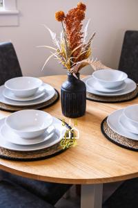 Φωτογραφία από το άλμπουμ του Forrest Road Stay - SJA Stays - Modern 2 Bed Apartment στο Αμπερντίν