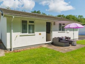 El edificio en el que está el chalet de montaña