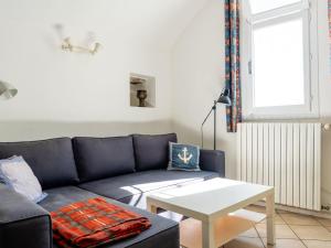 Ruang duduk di Apartment Gartenwohnung by Interhome
