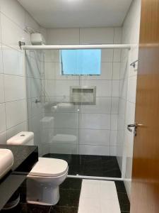 Koupelna v ubytování Serrano Hotel