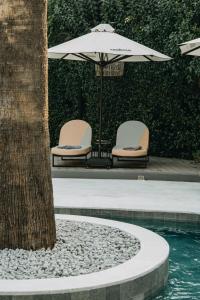 Bazén v ubytování The Bold Type Hotel, a Member of Design Hotels nebo v jeho okolí