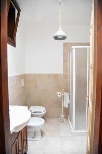 A bathroom at Trullo del Sorriso Még 23 kép