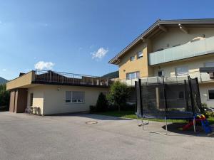 Budova, v ktorej sa apartmán nachádza