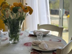 Φωτογραφία από το άλμπουμ του Maison de charme avec vue sur Excideuil, au calme - FR-1-839-1 σε Saint-Médard-dʼExcideuil