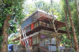 Gallery image of Aambal Wayanad Pool House Resort by Veda Retreat in Wayanad
