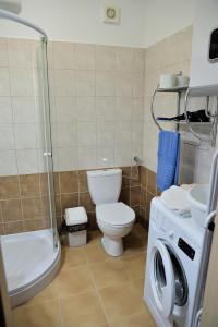 Bilik mandi di Balu & Bagira