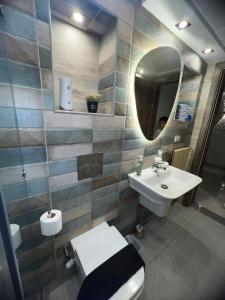 A bathroom at شقه فندقيه