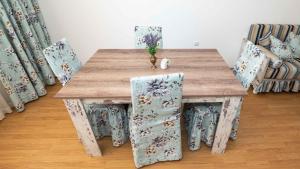 Φωτογραφία από το άλμπουμ του Lora boutique στο Πομόριε