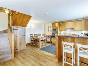 Dapur atau dapur kecil di 2 Bed in Launceston 88859 +10 gambar