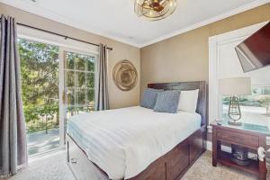 Ένα ή περισσότερα κρεβάτια σε δωμάτιο στο Ivy Manor