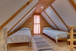 Postel nebo postele na pokoji v ubytování Apartment Iko