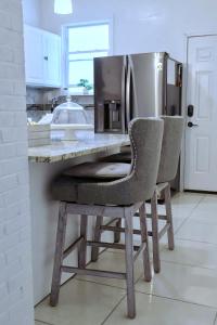 Gallery image of The Velvet Key near EWR airport &NYC in Newark