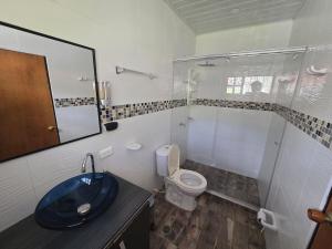 Koupelna v ubytování Villa Claudia, La Mesa, Cundinamarca + 26 fotografií