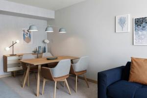 Area soggiorno di Courtyard by Marriott Zurich North
