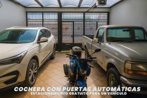Fotografie z fotogalerie ubytování Casa Cómoda con Jacuzzi, Cochera, Terraza y Jardín v destinaci Arandas