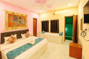 Posteľ alebo postele v izbe v ubytovaní Explore Hostel Life Jaisalmer