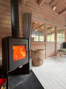 Ảnh trong thư viện ảnh của Feel Calm In A Log Cabin Near Klintebjerg ở Nykøbing Sjælland