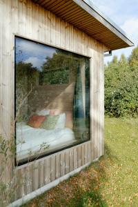 Vườn quanh Feel The Nature Inside In Architect-Designed Gem
