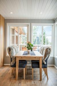 Posezení v ubytování High-Standard Cabin In Beautiful Rauland