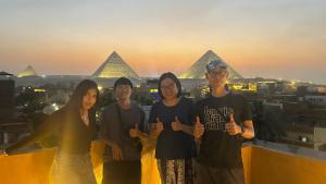 Gostje med bivanjem v nastanitvi Eyad Pyramids view